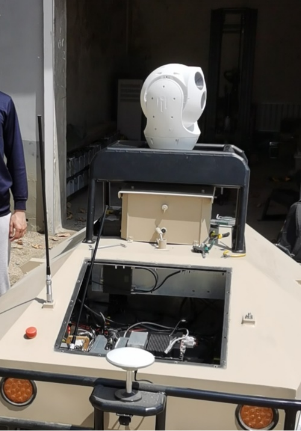 Sistema anti drones montado en vehículos