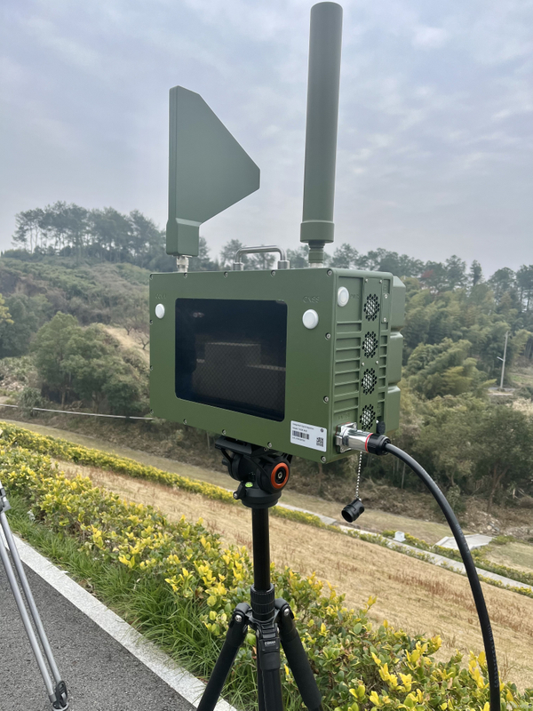 Sistema portátil de detección y contramedidas de drones