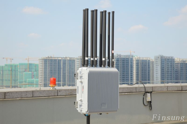 Equipo omnidireccional de supresión de 360 ​​grados. 